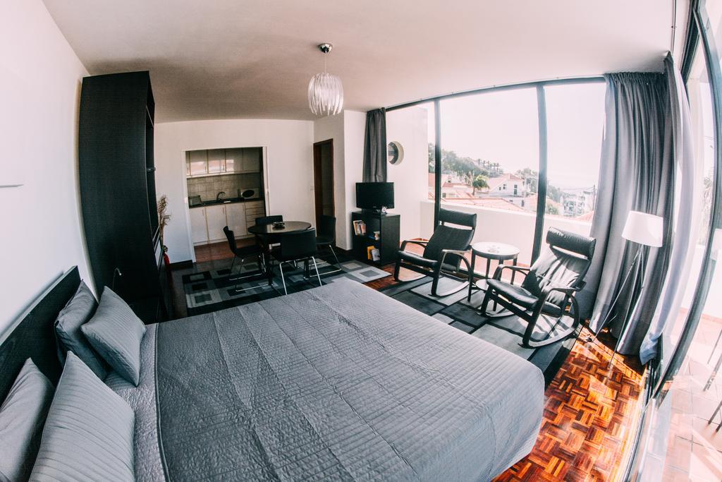 Arts In Apartments Pina Funchal  Exterior photo