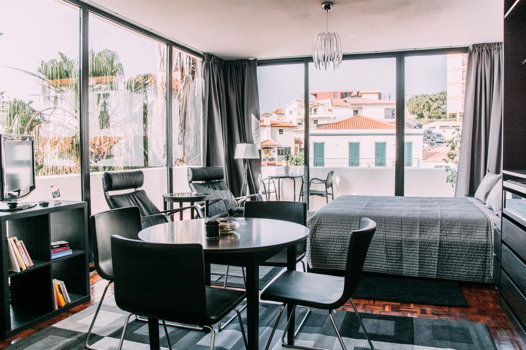 Arts In Apartments Pina Funchal  Exterior photo