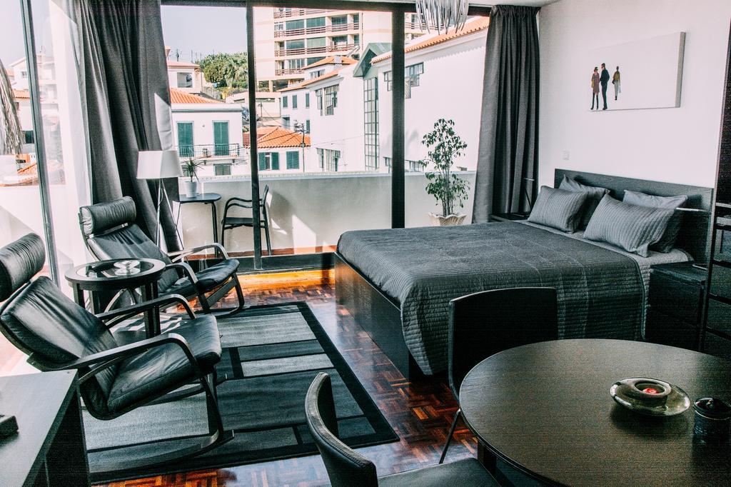 Arts In Apartments Pina Funchal  Exterior photo